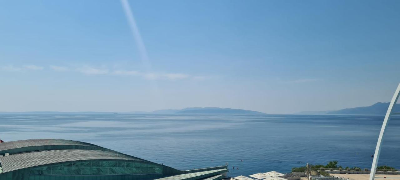 Sea View Deluxe Apartment Rijeka Exterior photo